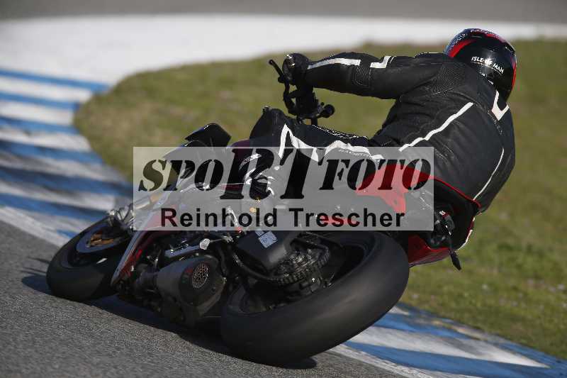 /Archiv-2024/02 29.01.-02.02.2024 Moto Center Thun Jerez/Gruppe gruen-green/backside